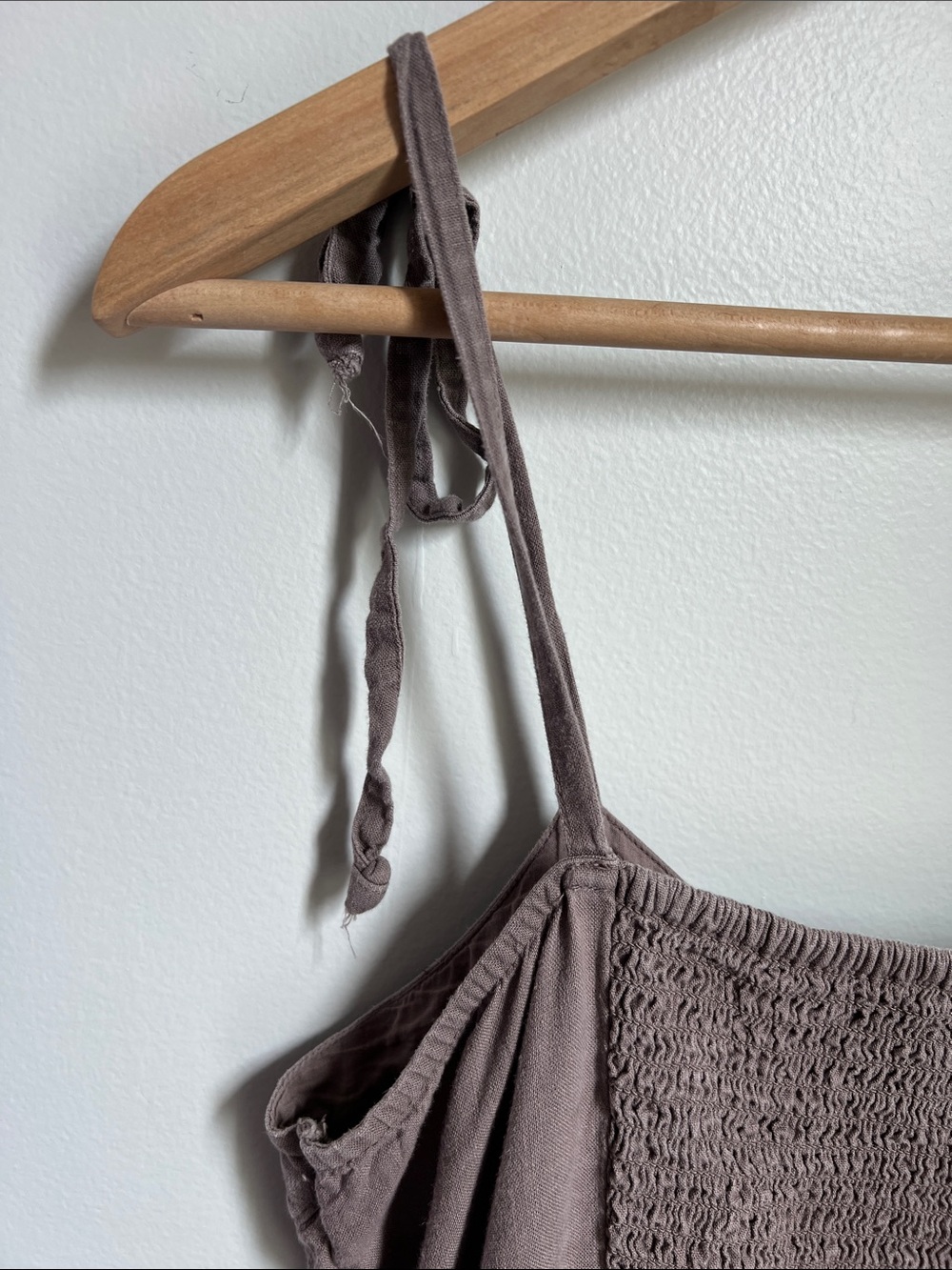 Aerie | Tie-Shoulder Button-Front Womenâs Linen Blend Camisole Top Taupe Size M - Picture 9 of 17
